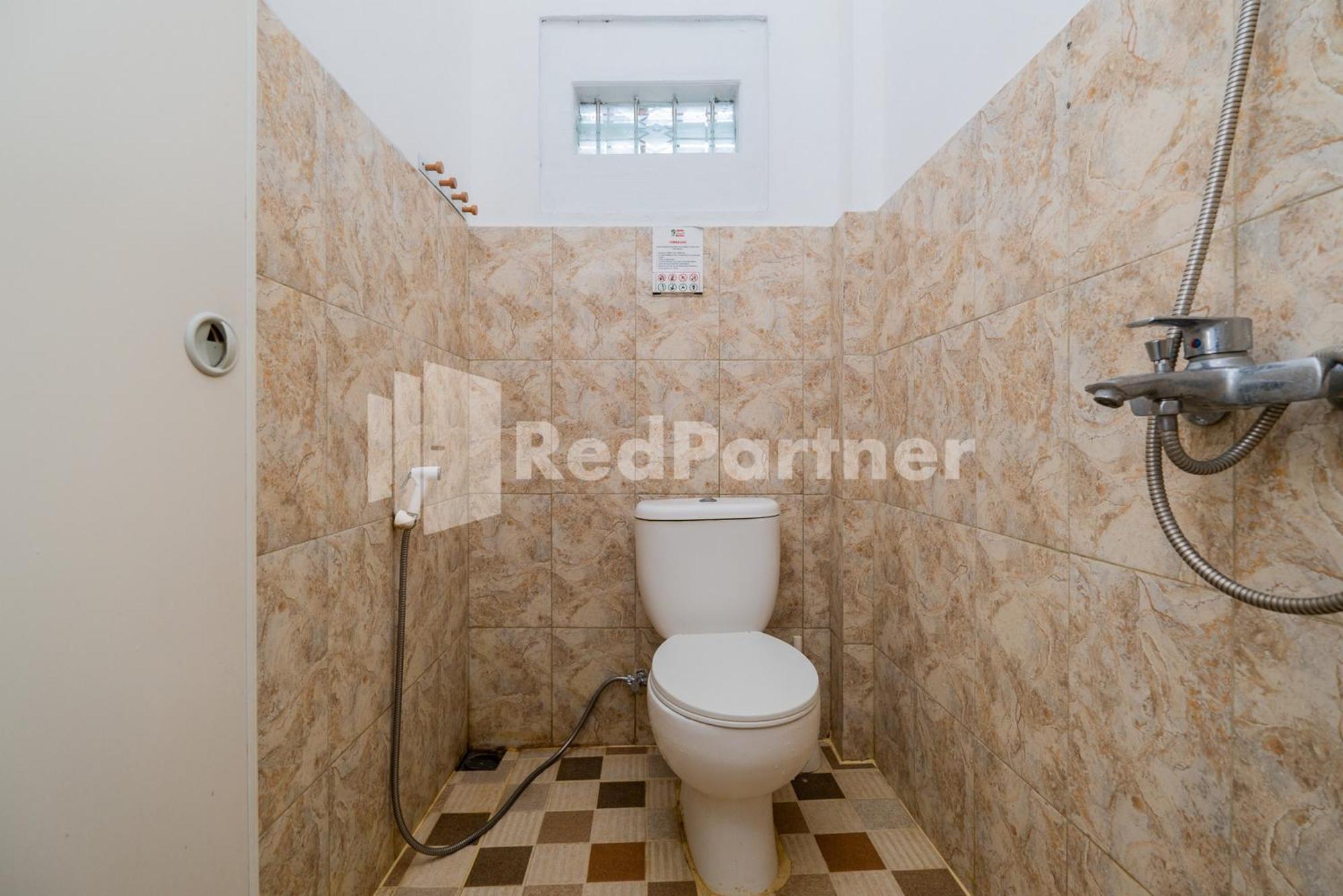 Omah Kalimosodo Mitra Reddoorz Near Stasiun Malang Kota Baru Exterior foto